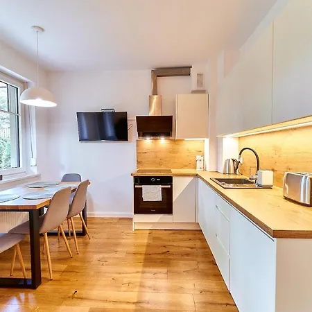 Laguna Apartament 6 Willa Lesna Z Tarasem Przy Parku Поляниця-Здруй Екстер'єр фото